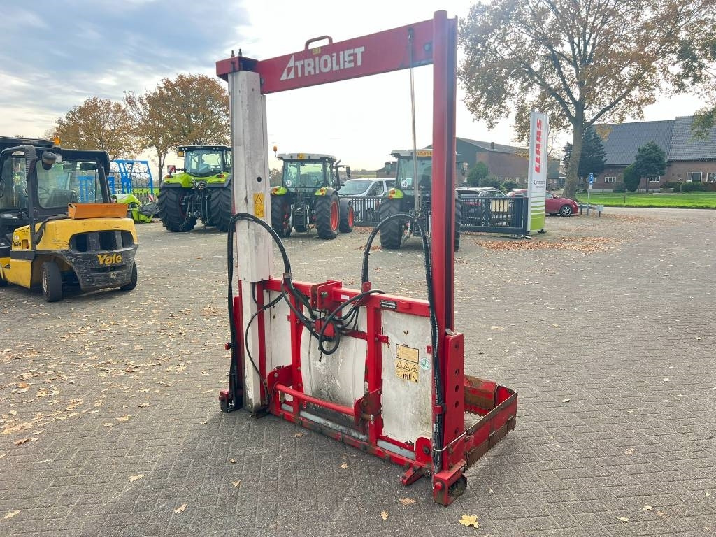 Trioliet TU 170 kuilvoersnijder - Trang thiết bị gia súc: hình 3 Trioliet TU 170 kuilvoersnijder - Trang thiết bị gia súc: hình 3