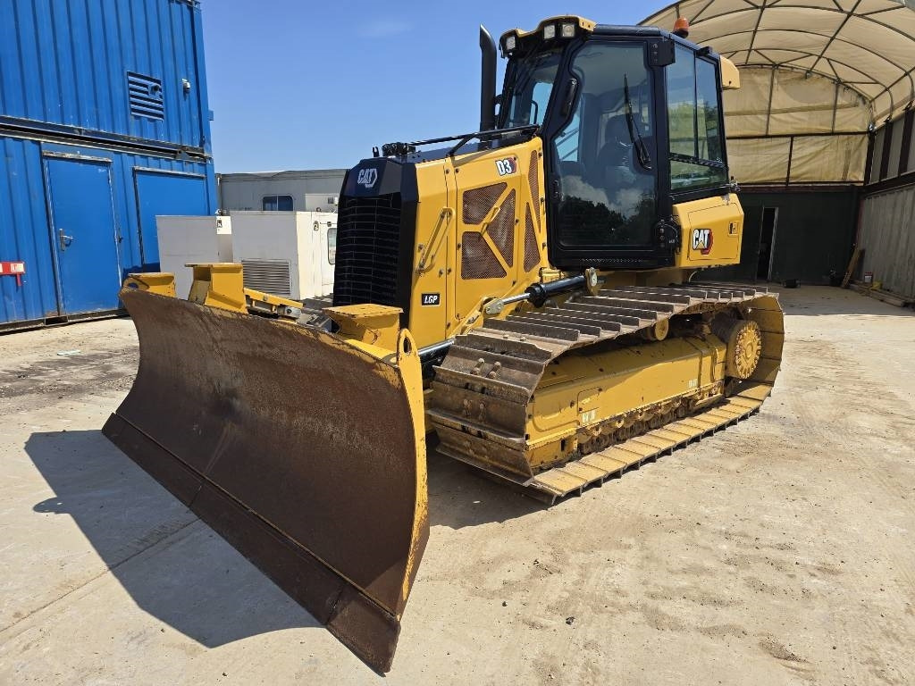 CAT D 3 LGP - Máy ủi: hình 3 CAT D 3 LGP - Máy ủi: hình 3