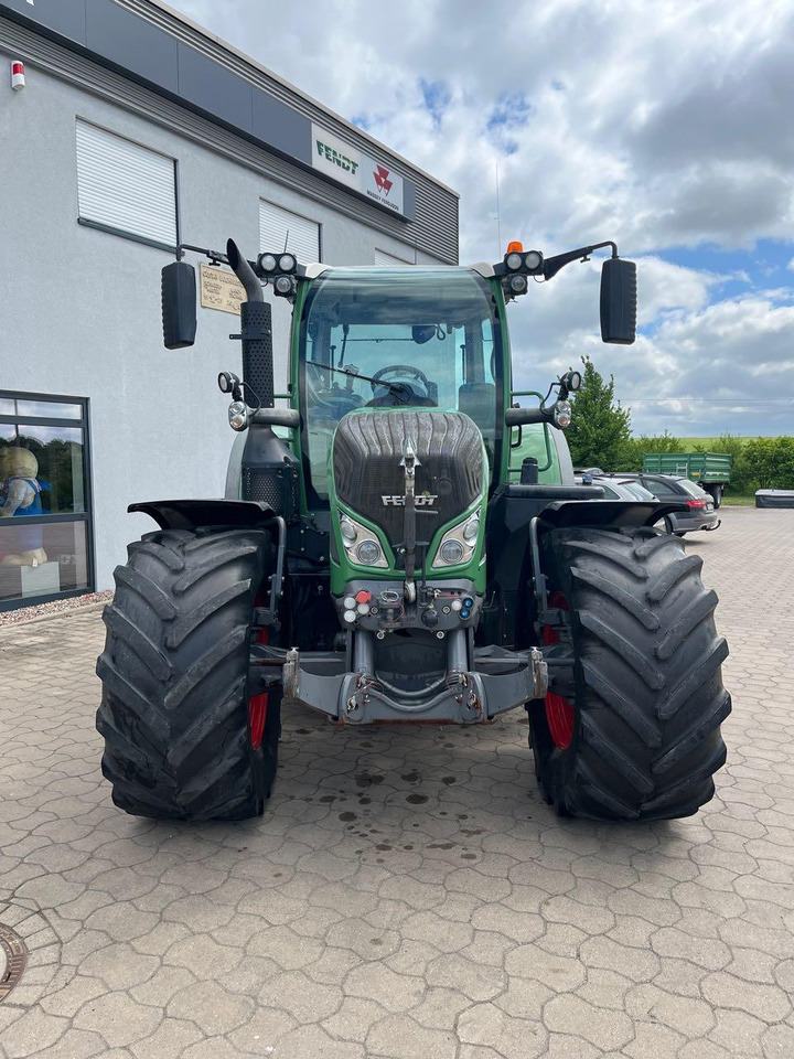 Fendt 718 Vario SCR - Máy cày: hình 3 Fendt 718 Vario SCR - Máy cày: hình 3