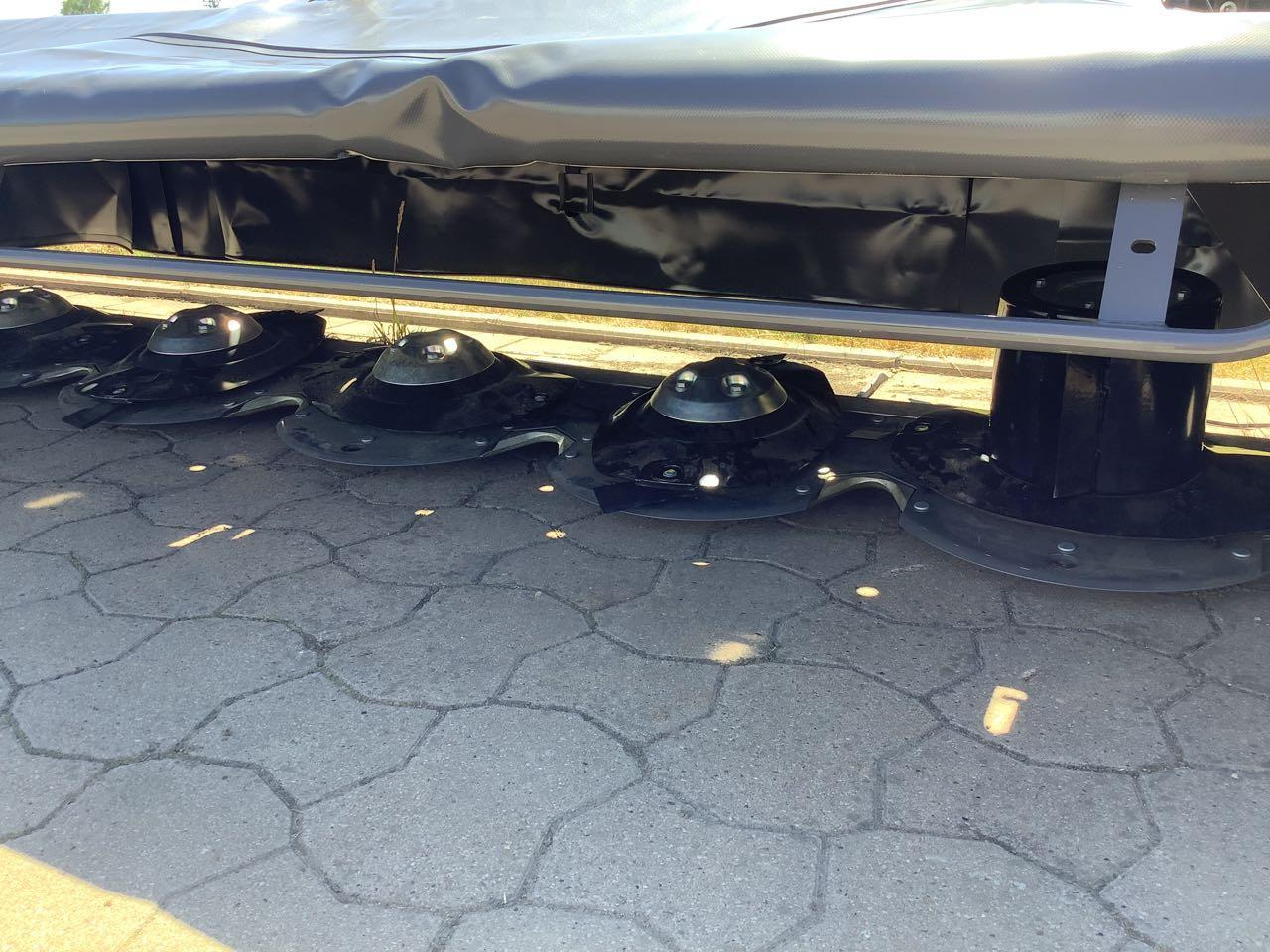 Fendt Slicer 320 P - Máy cắt cỏ: hình 4 Fendt Slicer 320 P - Máy cắt cỏ: hình 4