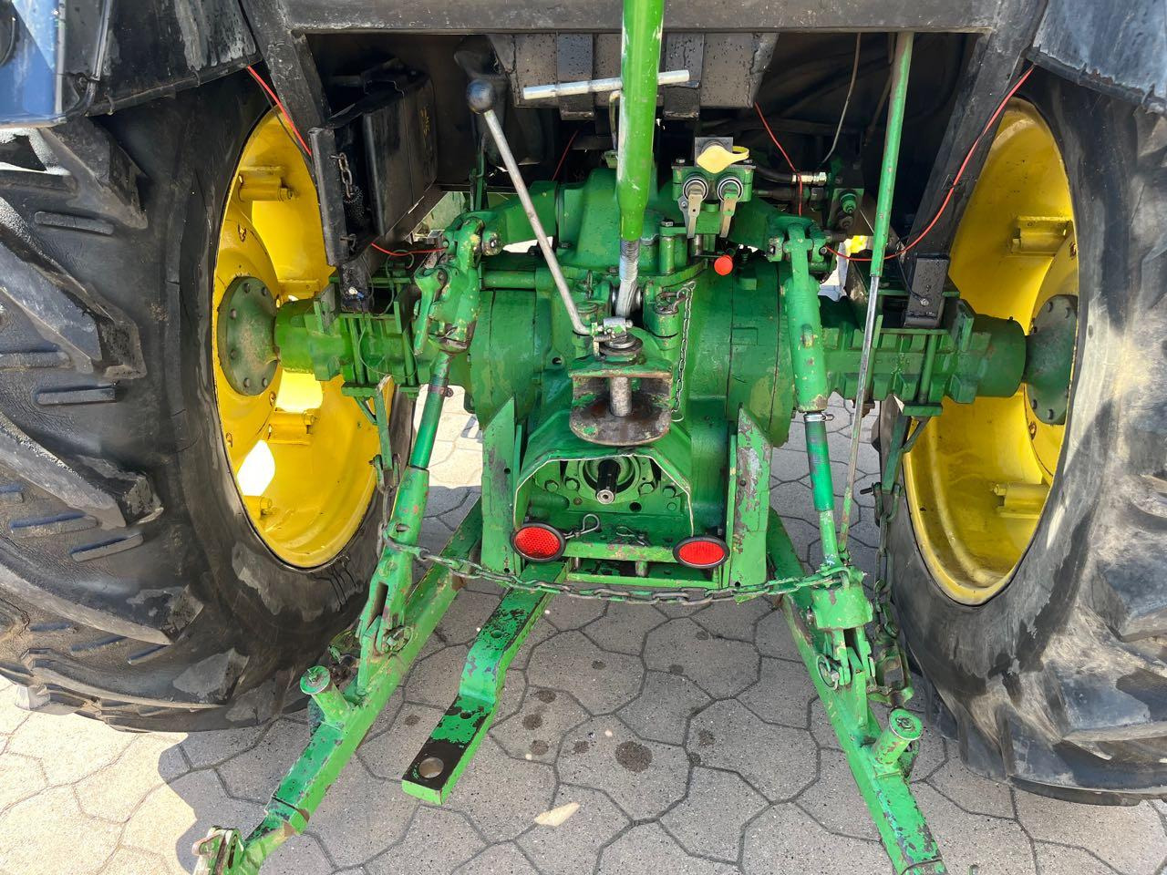 John Deere 2130 S - Máy cày: hình 5 John Deere 2130 S - Máy cày: hình 5