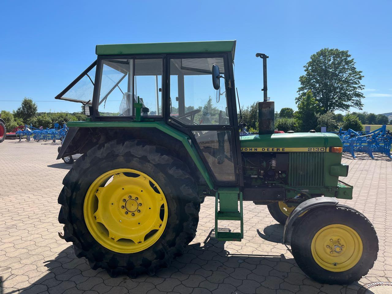 John Deere 2130 S - Máy cày: hình 2 John Deere 2130 S - Máy cày: hình 2
