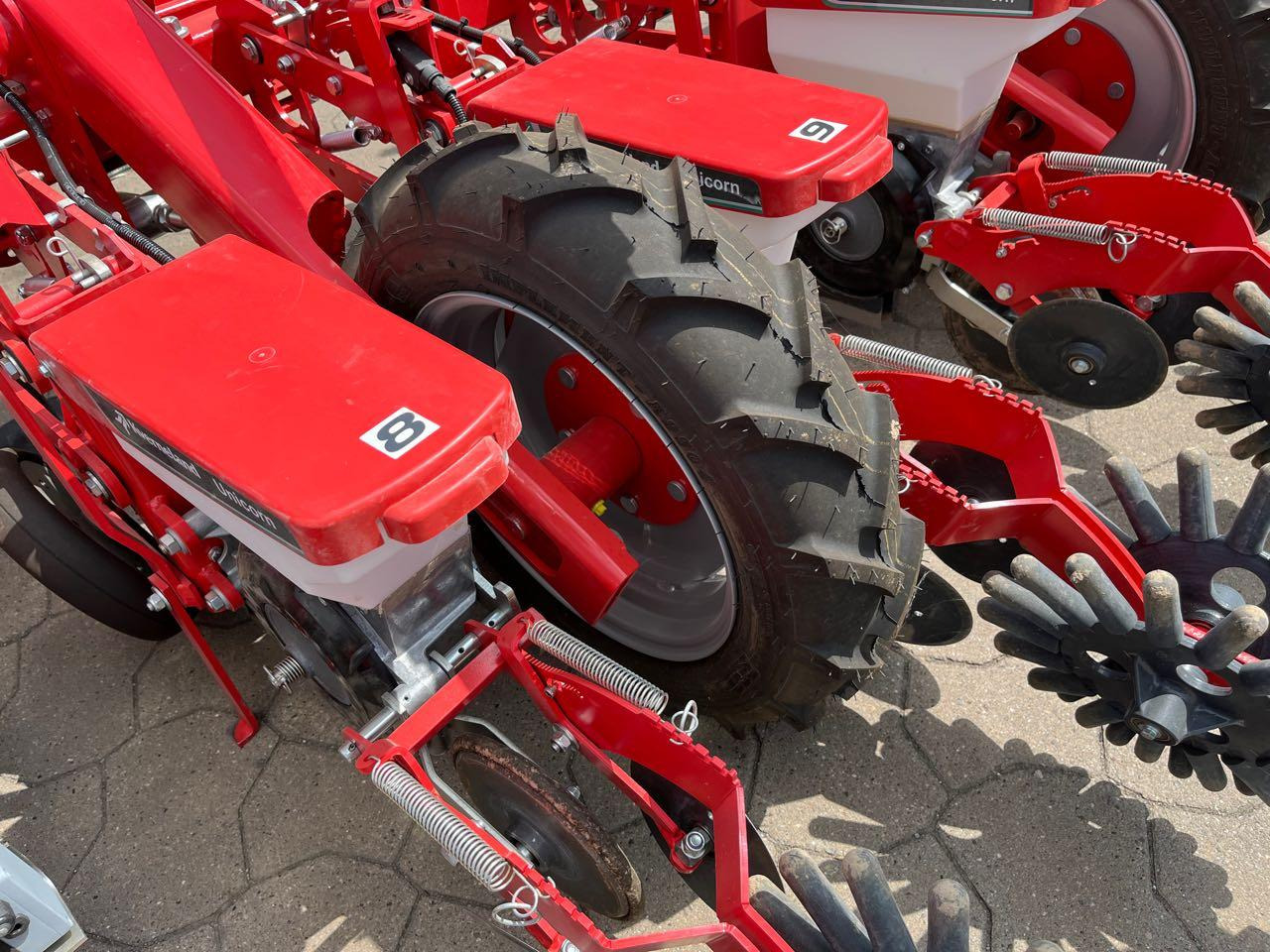 Kverneland Unicorn SD e-drive - Máy gieo hạt chính xác: hình 5 Kverneland Unicorn SD e-drive - Máy gieo hạt chính xác: hình 5