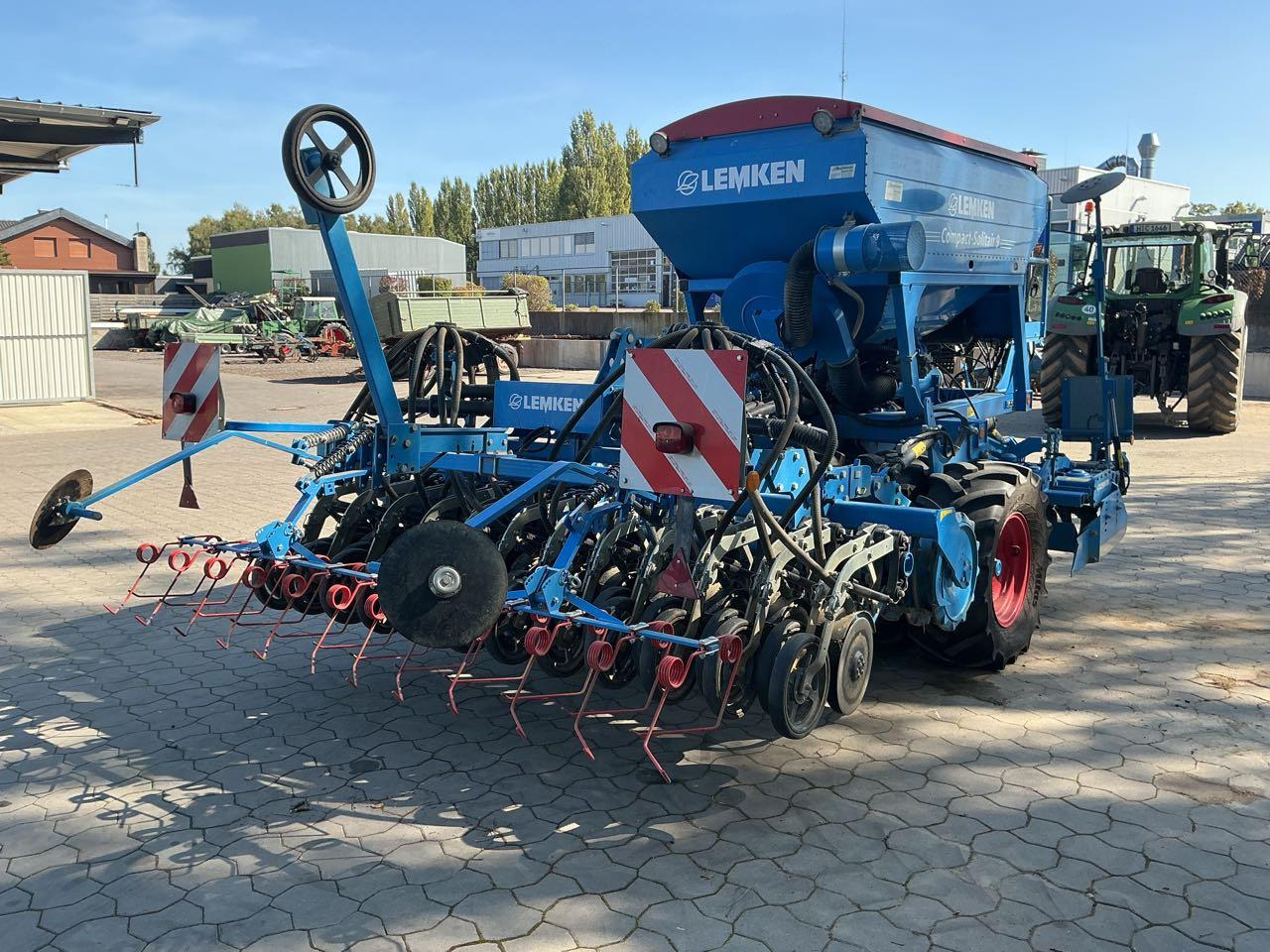 Lemken Compact Solitair 9/300 Z - Máy gieo hạt liên hợp: hình 5 Lemken Compact Solitair 9/300 Z - Máy gieo hạt liên hợp: hình 5