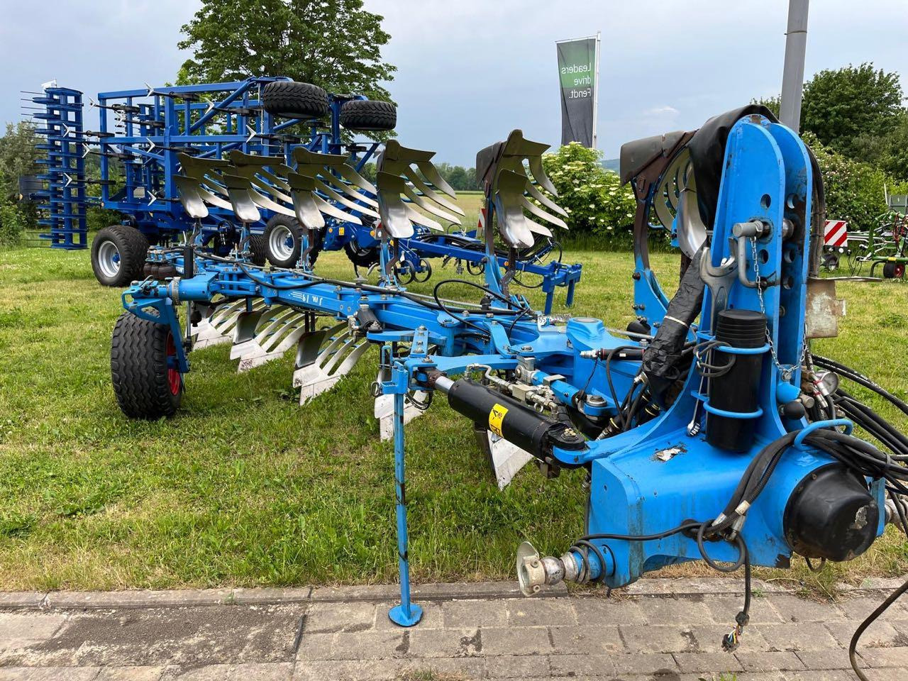 Lemken Juwel 8 V T 5 + 1 L 100 TurnControl - Cày: hình 3 Lemken Juwel 8 V T 5 + 1 L 100 TurnControl - Cày: hình 3