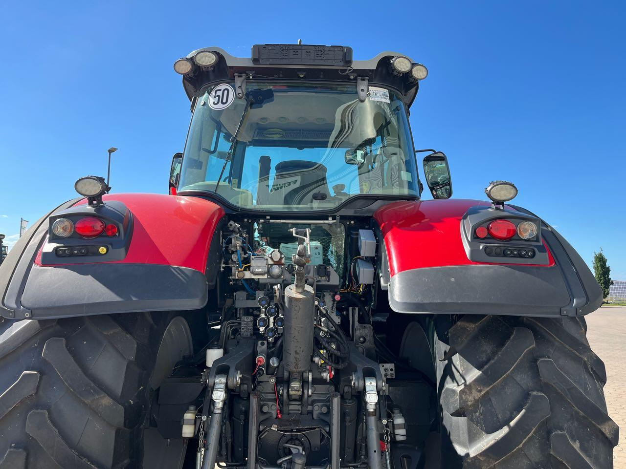 Massey Ferguson 8727 Dyna VT - Máy cày: hình 4 Massey Ferguson 8727 Dyna VT - Máy cày: hình 4