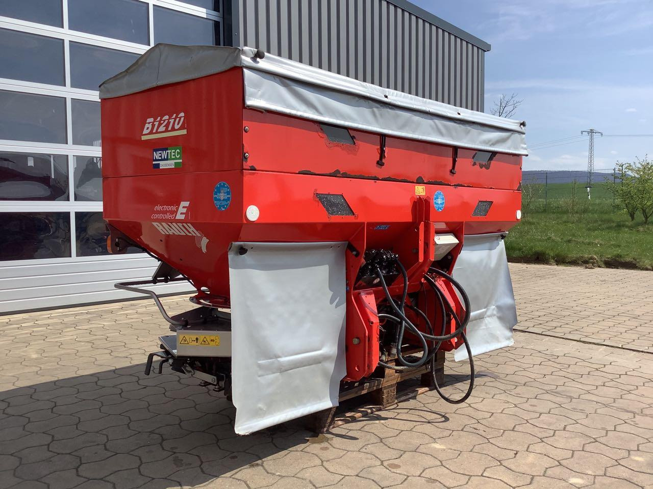 Rauch Axera H - EMC - Máy rải phân bón: hình 1 Rauch Axera H - EMC - Máy rải phân bón: hình 1