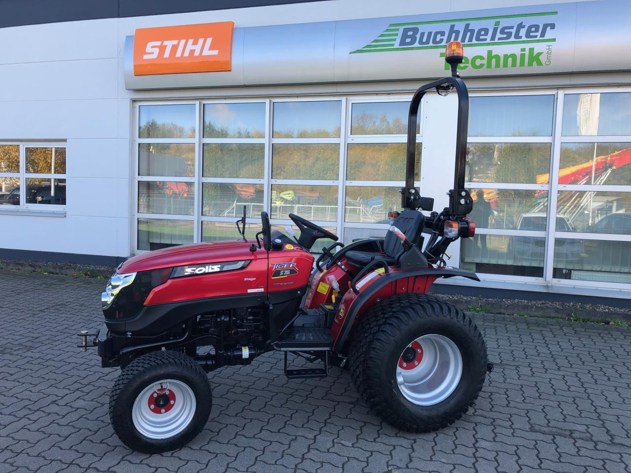 Solis 26 6+2 Tiger - Máy cày: hình 1 Solis 26 6+2 Tiger - Máy cày: hình 1