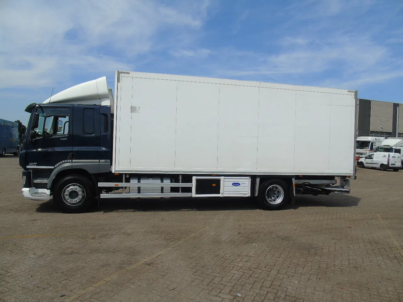 DAF CF 220 + CARRIER + EURO 6 + LIFT - Xe tải đông lạnh: hình 3 DAF CF 220 + CARRIER + EURO 6 + LIFT - Xe tải đông lạnh: hình 3