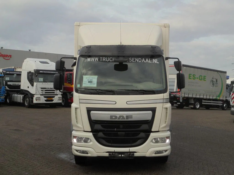 DAF LF 220 + Euro 6 + Dhollandia Lift+16 tons + Discounted from 31.950,- - Xe tải hộp: hình 2 DAF LF 220 + Euro 6 + Dhollandia Lift+16 tons + Discounted from 31.950,- - Xe tải hộp: hình 2