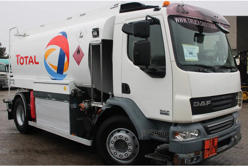 DAF LF 55.280 + 13.000L + 3 compartiment - Xe bồn: hình 5 DAF LF 55.280 + 13.000L + 3 compartiment - Xe bồn: hình 5
