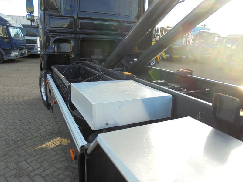 Xe tải nâng móc DAF XF 105.480 + 6X2 + Discounted from 16.950,-: hình 12