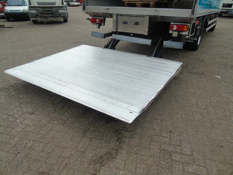 Xe tải hộp Iveco Eurocargo 120E21 + EURO 6: hình 13 Xe tải hộp Iveco Eurocargo 120E21 + EURO 6: hình 13