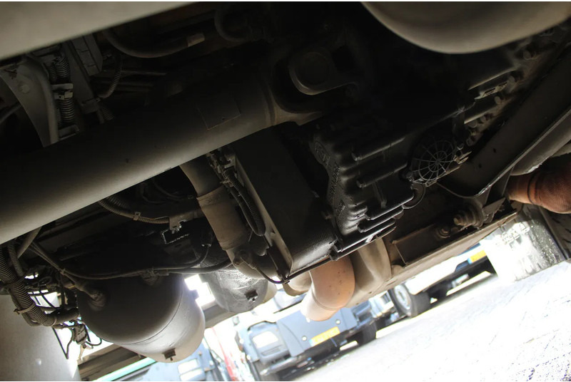 Xe tải thùng mui bạt Iveco Stralis 510 + EURO 6 + STEERING AXLE: hình 10