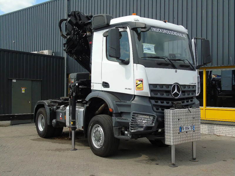 Mercedes-Benz Arocs 2051 + 4X4 + HIAB 302 E6 / JIB 70 X 4 + 10 EXTENTSIONS (512hours) - Xe cẩu tự hành: hình 5 Mercedes-Benz Arocs 2051 + 4X4 + HIAB 302 E6 / JIB 70 X 4 + 10 EXTENTSIONS (512hours) - Xe cẩu tự hành: hình 5