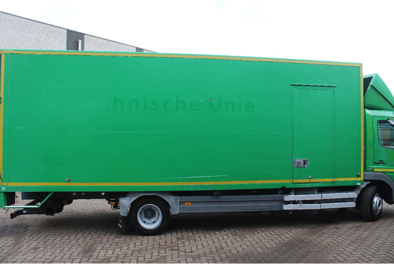 Mercedes-Benz Atego 1018 + EURO 5 + LIFT - Xe tải hộp: hình 2 Mercedes-Benz Atego 1018 + EURO 5 + LIFT - Xe tải hộp: hình 2
