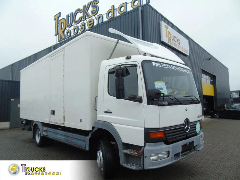 Mercedes-Benz Atego 1218 + MANUAL + LIFT - Xe tải hộp: hình 1 Mercedes-Benz Atego 1218 + MANUAL + LIFT - Xe tải hộp: hình 1
