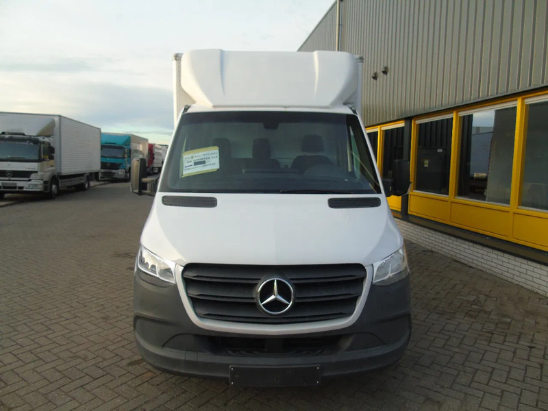 Mercedes-Benz Sprinter 314 + lift - Xe tải nhỏ thùng kín: hình 2 Mercedes-Benz Sprinter 314 + lift - Xe tải nhỏ thùng kín: hình 2