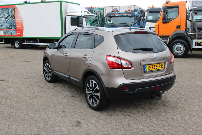 Nissan QASHQAI 2.0 AUTOMATIC / CAMERA - SUV: hình 3 Nissan QASHQAI 2.0 AUTOMATIC / CAMERA - SUV: hình 3
