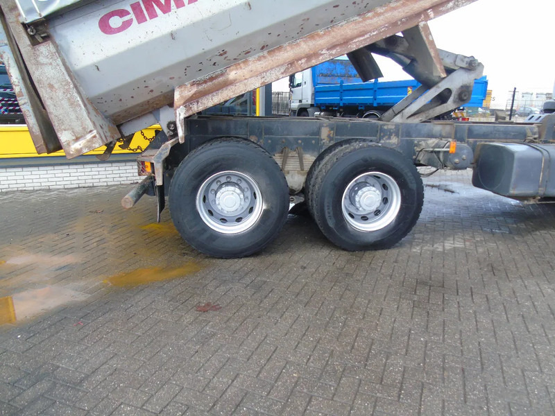 Renault Kerax 420 DCI + MANUAL + SPRING + 6X4 + PERFECT - Xe ben: hình 3 Renault Kerax 420 DCI + MANUAL + SPRING + 6X4 + PERFECT - Xe ben: hình 3