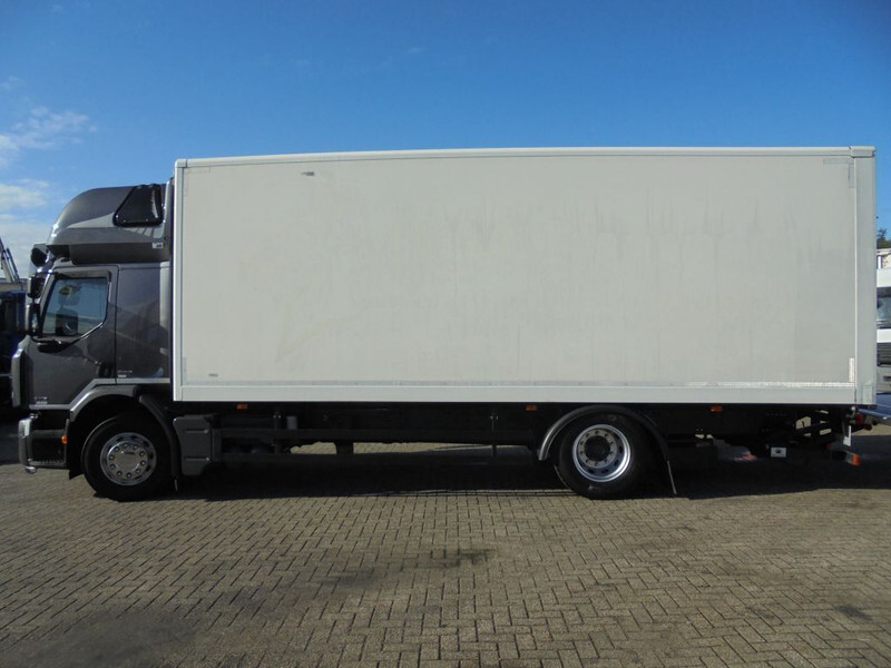 Renault Premium 270DXI + EURO 5 + ENGINE BRAKE - Xe tải hộp: hình 5 Renault Premium 270DXI + EURO 5 + ENGINE BRAKE - Xe tải hộp: hình 5