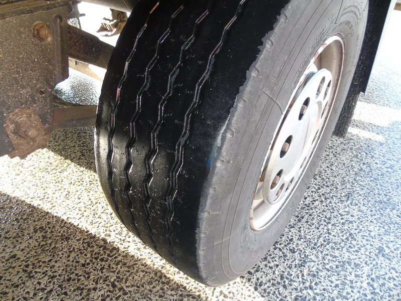 Schmitz Cargobull 2 AXLE + CARRIER + DHOLLANDIA LOADLIFT - Rơ moóc đông lạnh: hình 5 Schmitz Cargobull 2 AXLE + CARRIER + DHOLLANDIA LOADLIFT - Rơ moóc đông lạnh: hình 5