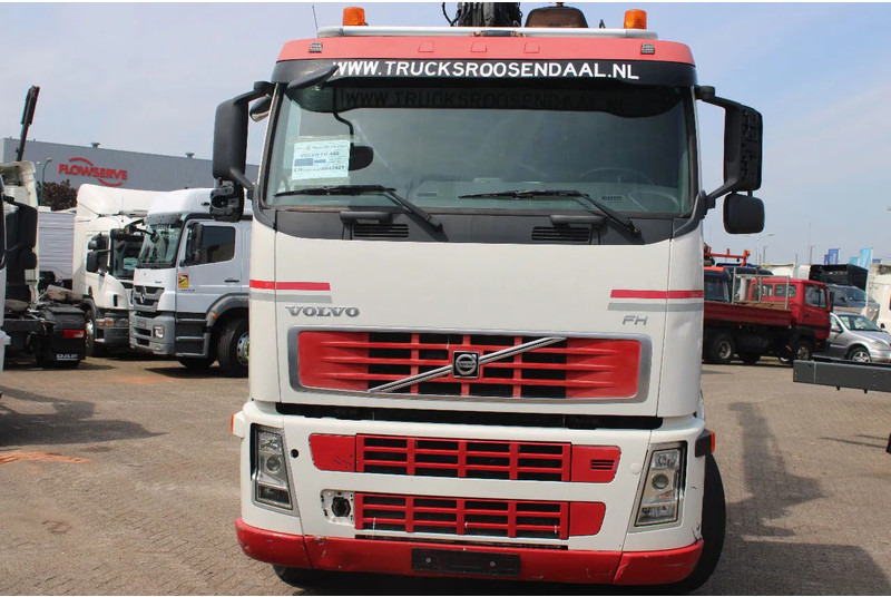 Volvo FM 12.440 +6X4+ HIAB 166E3 PRO + EURO 5 + MANUAL - Xe tải hệ thống cáp, Xe cẩu tự hành: hình 3 Volvo FM 12.440 +6X4+ HIAB 166E3 PRO + EURO 5 + MANUAL - Xe tải hệ thống cáp, Xe cẩu tự hành: hình 3