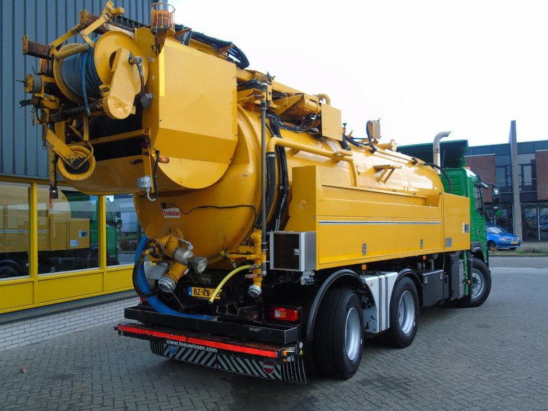 Volvo FMX 420 + 15.000L + HIGH PRESSURE PUMP + URACA + 6X4 + EURO 5 - Xe tải chân không: hình 4 Volvo FMX 420 + 15.000L + HIGH PRESSURE PUMP + URACA + 6X4 + EURO 5 - Xe tải chân không: hình 4