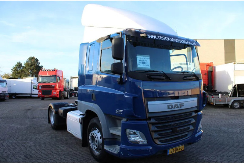 DAF CF 370 + EURO 6 - Xe đầu kéo: hình 3 DAF CF 370 + EURO 6 - Xe đầu kéo: hình 3