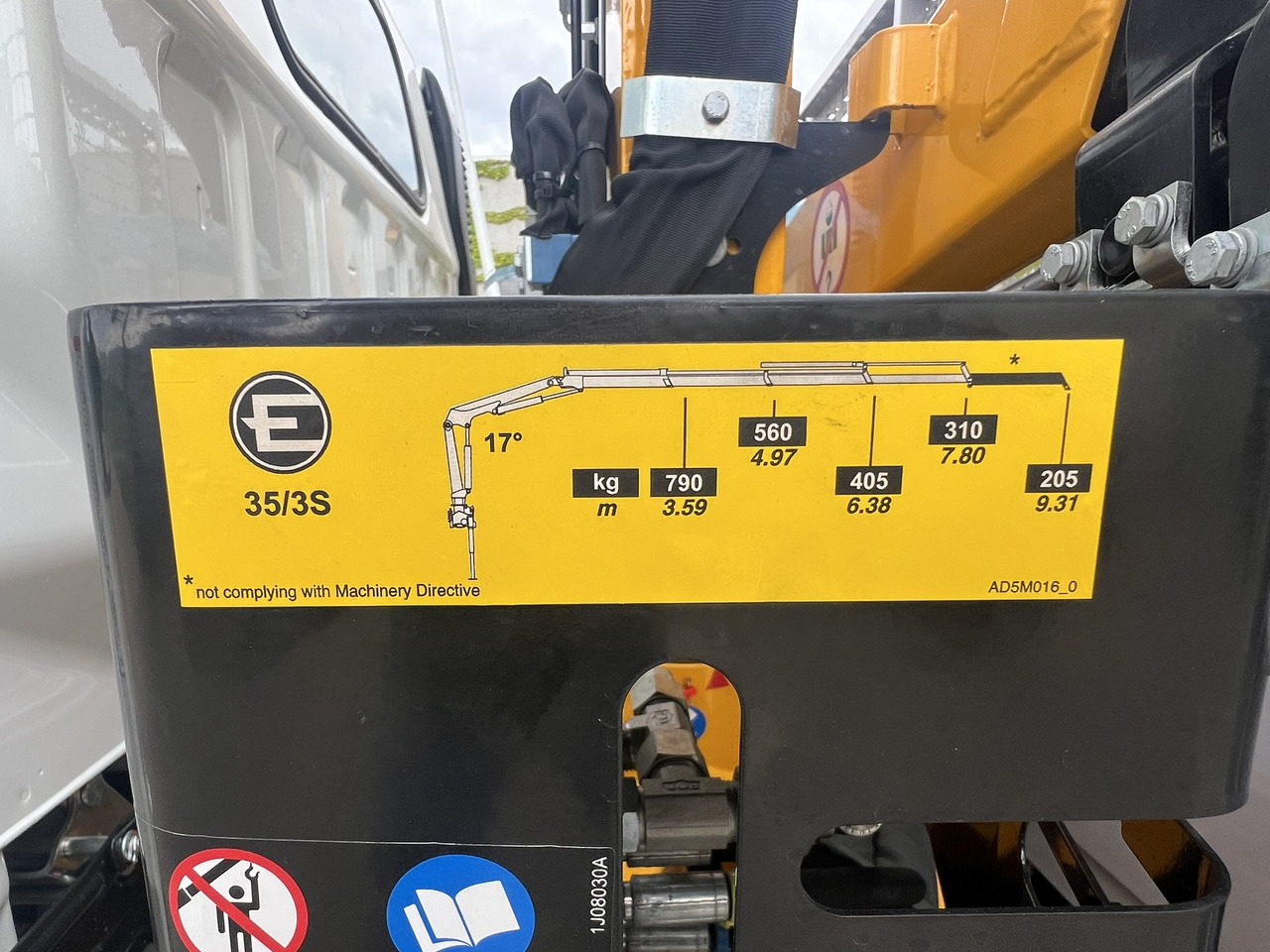 Xe cẩu tự hành mới FUSO 35 3S: hình 12