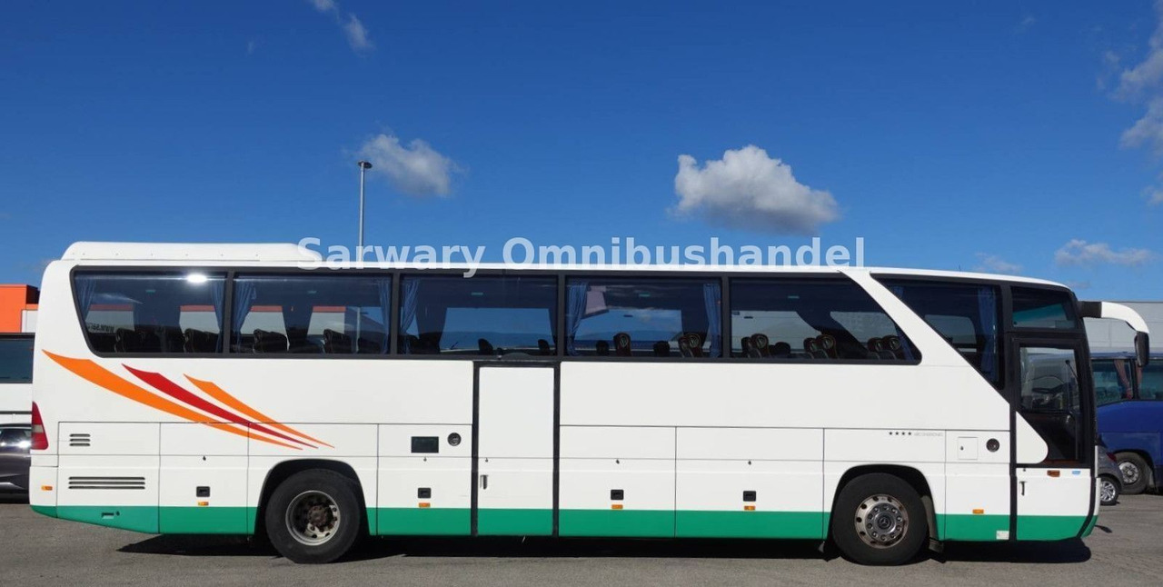 Mercedes-Benz 350 Tourismo 15-RHD *V6*404*Travego*51-Sitze* - Xe đò: hình 5 Mercedes-Benz 350 Tourismo 15-RHD *V6*404*Travego*51-Sitze* - Xe đò: hình 5
