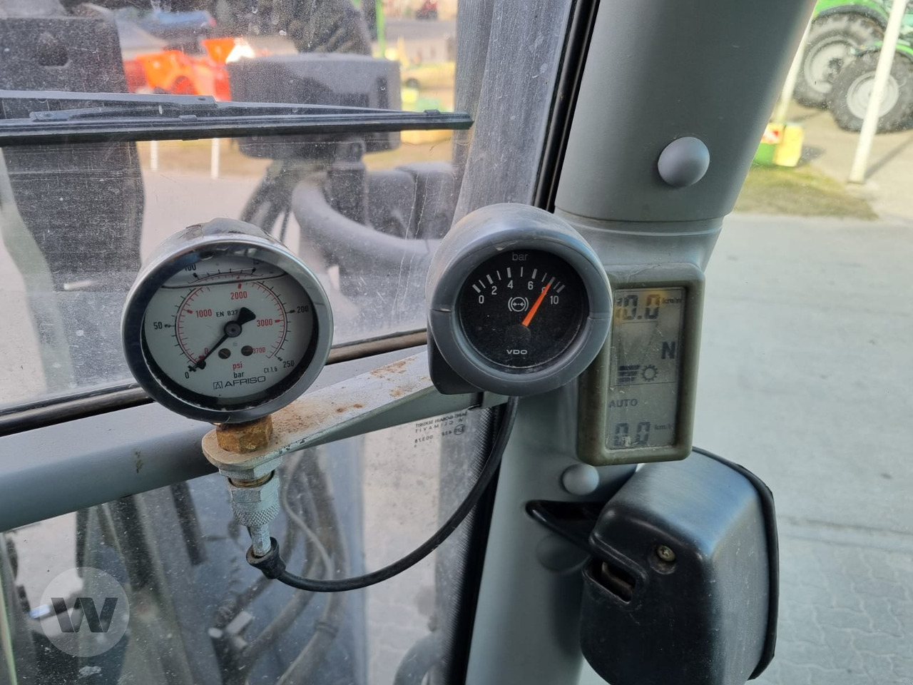 Deutz Agrotron TTV 620 - Máy cày: hình 3 Deutz Agrotron TTV 620 - Máy cày: hình 3