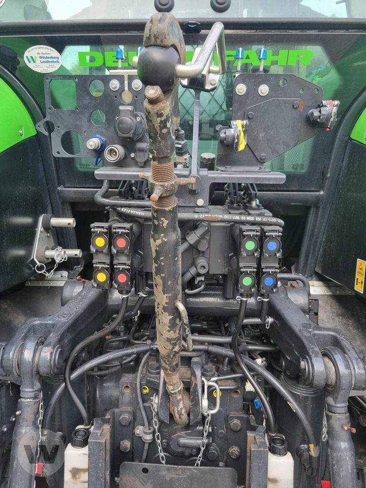 Deutz-Fahr Agrotron 6145.4 - Máy cày: hình 5 Deutz-Fahr Agrotron 6145.4 - Máy cày: hình 5