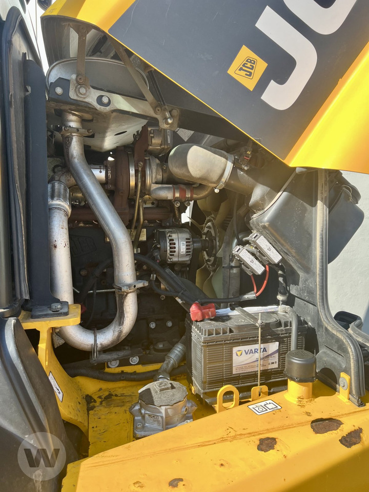 JCB TM 320 S - Máy xúc lật bánh lốp: hình 2 JCB TM 320 S - Máy xúc lật bánh lốp: hình 2