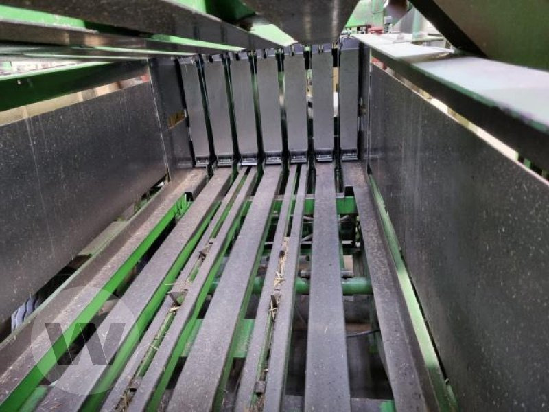 Krone Big Pack 120-80 - Máy đóng kiện vuông: hình 4 Krone Big Pack 120-80 - Máy đóng kiện vuông: hình 4