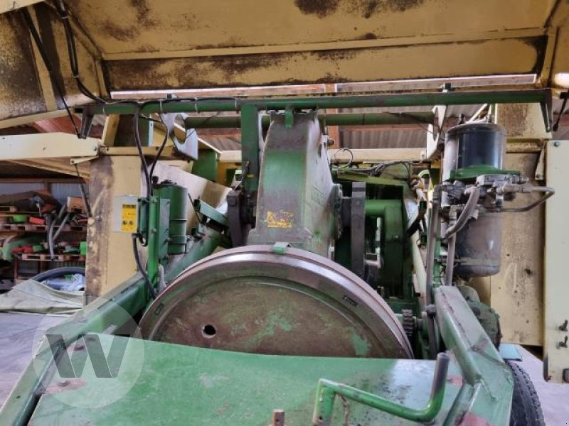 Krone Big Pack 120-80 - Máy đóng kiện vuông: hình 5 Krone Big Pack 120-80 - Máy đóng kiện vuông: hình 5