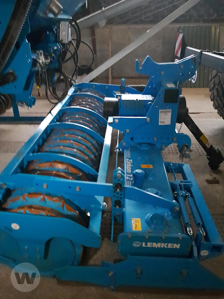 Lemken Zirkon 12/300 - Dàn xới lưỡi đứng: hình 1 Lemken Zirkon 12/300 - Dàn xới lưỡi đứng: hình 1