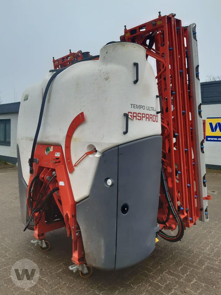 Maschio Tempo Ultra 2000 Liter - Máy xịt gắn trên máy cày: hình 2 Maschio Tempo Ultra 2000 Liter - Máy xịt gắn trên máy cày: hình 2
