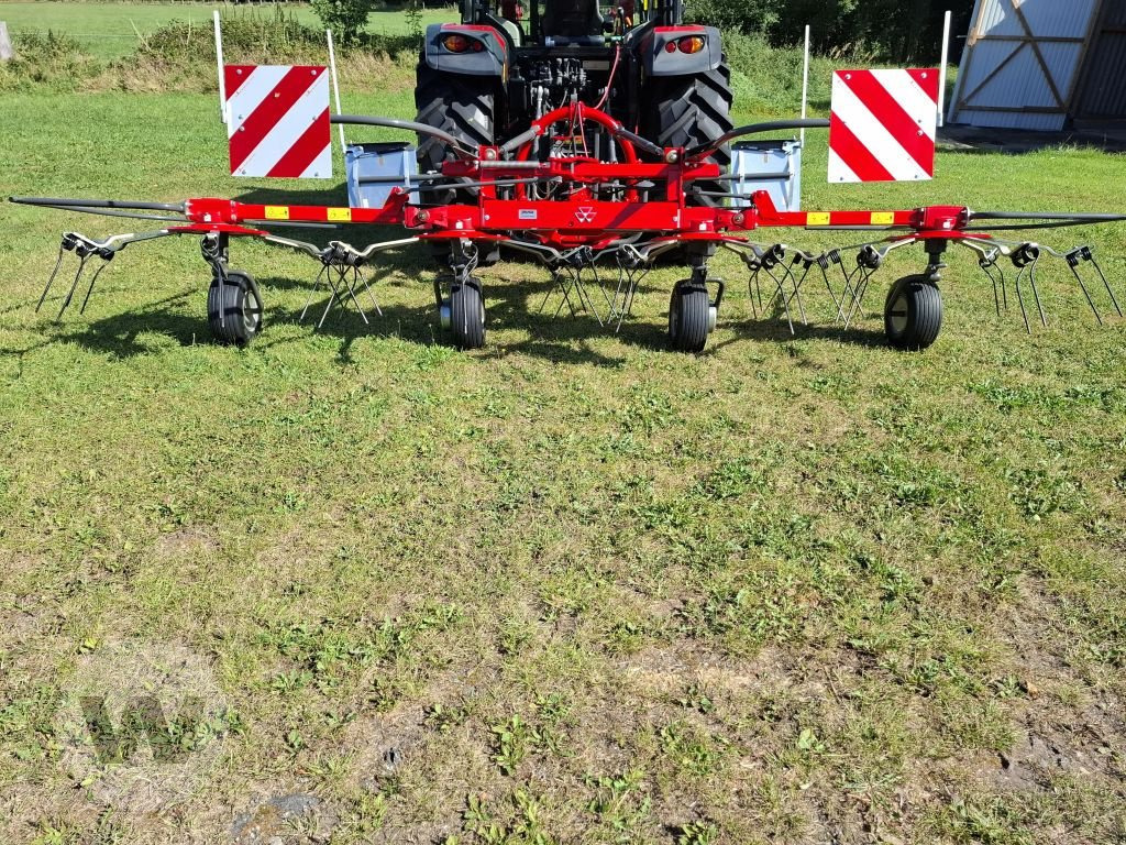 Massey Ferguson TD 524 DN - Dàn trải/ Cào: hình 2 Massey Ferguson TD 524 DN - Dàn trải/ Cào: hình 2