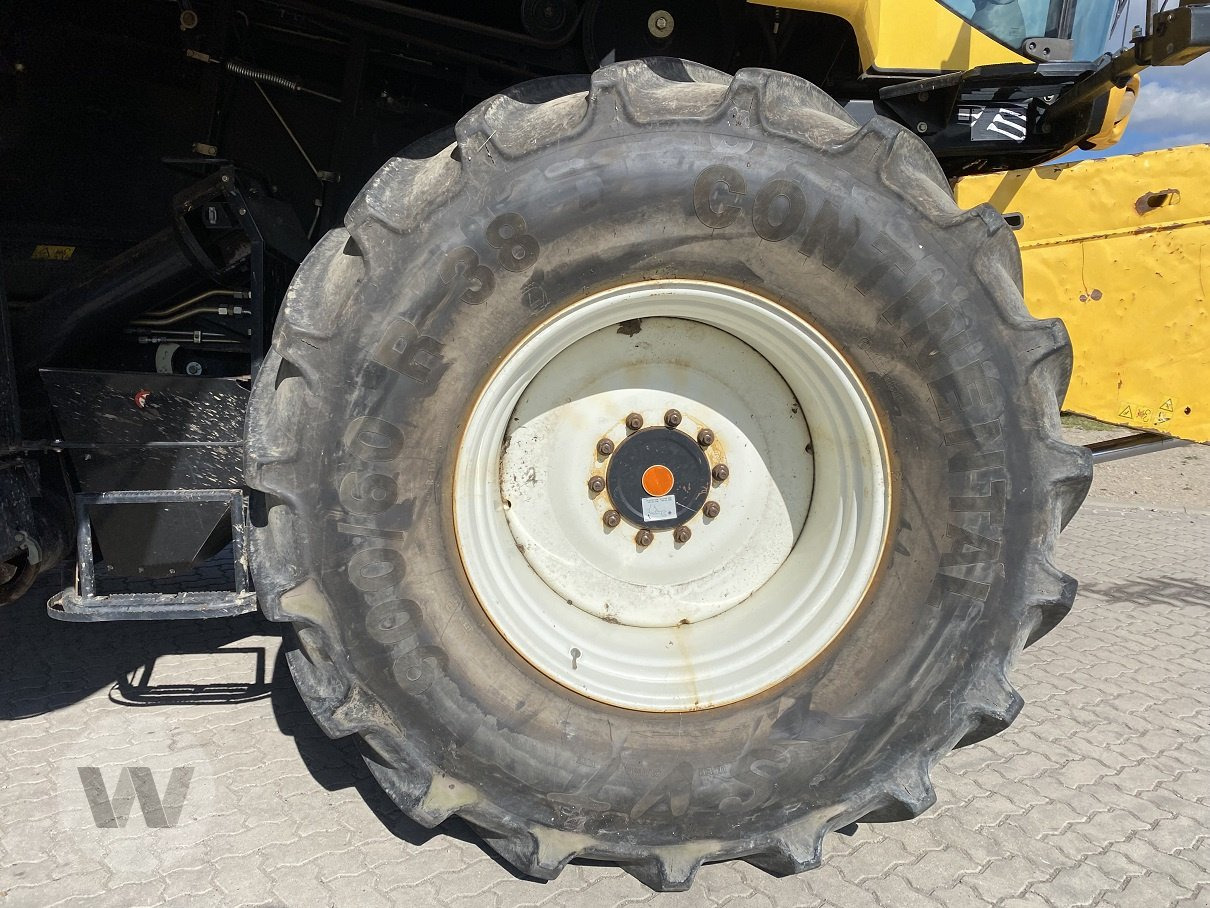 New Holland CR 9090 - Máy gặt đập: hình 3 New Holland CR 9090 - Máy gặt đập: hình 3