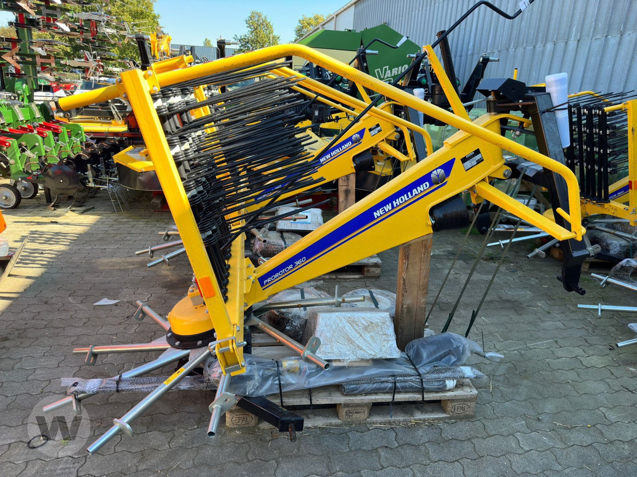 New Holland Prorotor 360 - Dàn trải/ Cào: hình 1 New Holland Prorotor 360 - Dàn trải/ Cào: hình 1