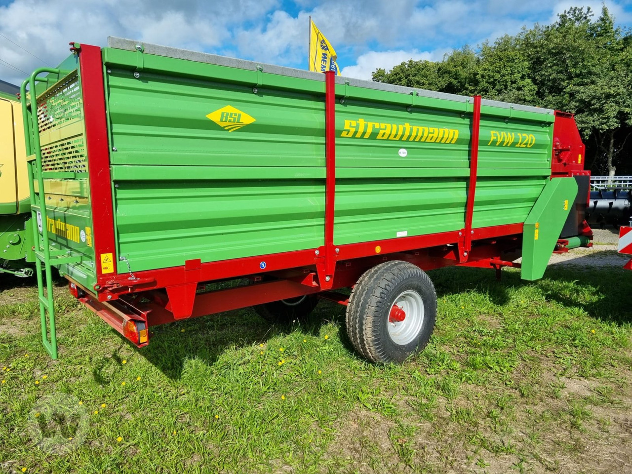 Strautmann FVW 120 - Xe trộn thức ăn gia súc: hình 4 Strautmann FVW 120 - Xe trộn thức ăn gia súc: hình 4