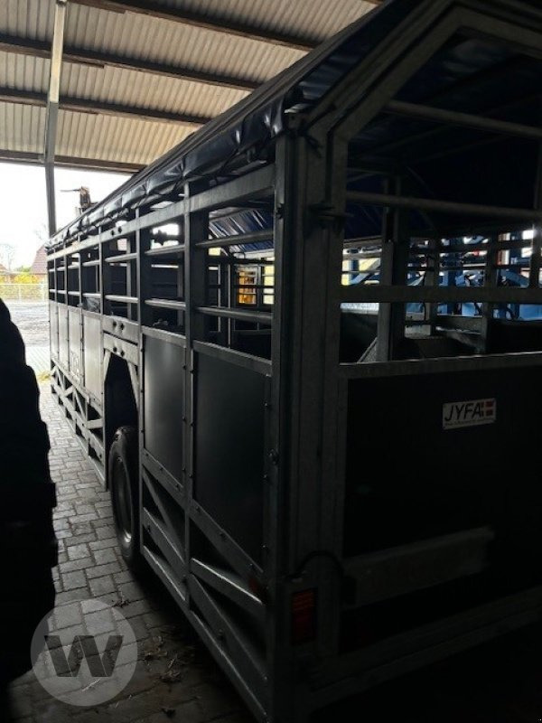 Transportwagen 6 m - Rơ moóc chở gia súc: hình 2 Transportwagen 6 m - Rơ moóc chở gia súc: hình 2