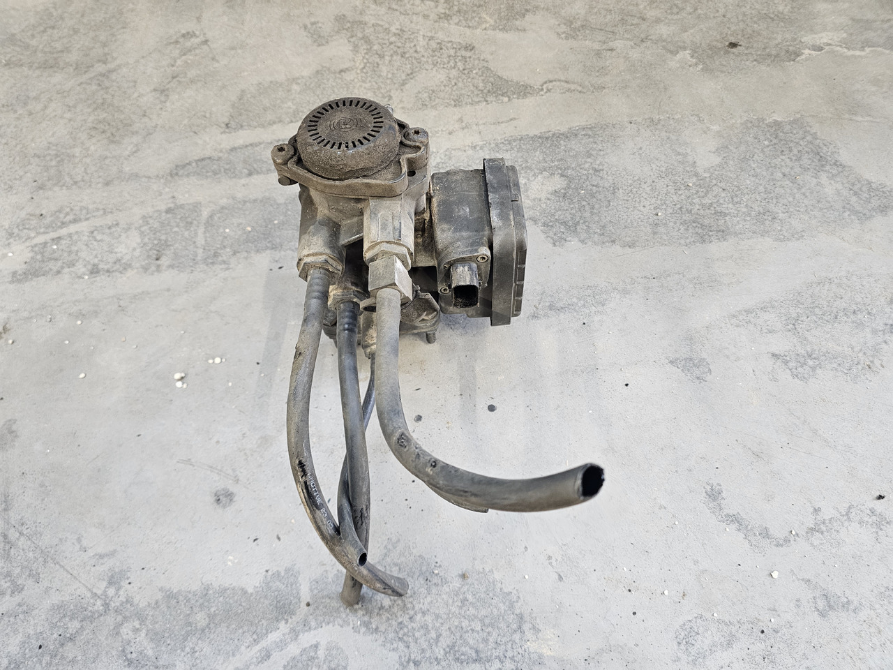 MERCEDES-BENZ MP4 / EBS VALVE / A0014311013 / K000920 - Van phanh: hình 3 MERCEDES-BENZ MP4 / EBS VALVE / A0014311013 / K000920 - Van phanh: hình 3