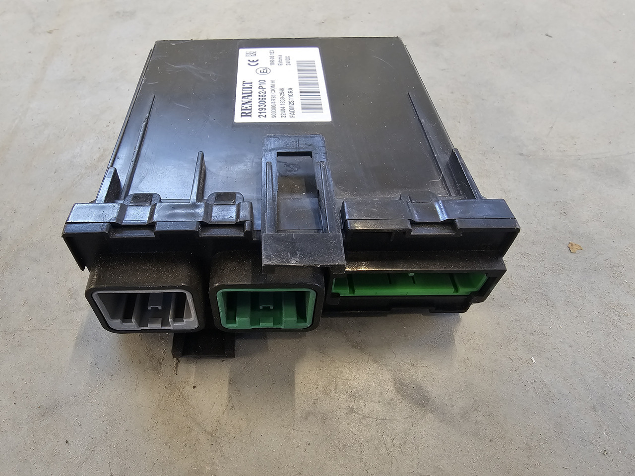 RENAULT RANGE T / CIOM HI CONTROL UNIT / 21930662 P10 - ECU: hình 3 RENAULT RANGE T / CIOM HI CONTROL UNIT / 21930662 P10 - ECU: hình 3