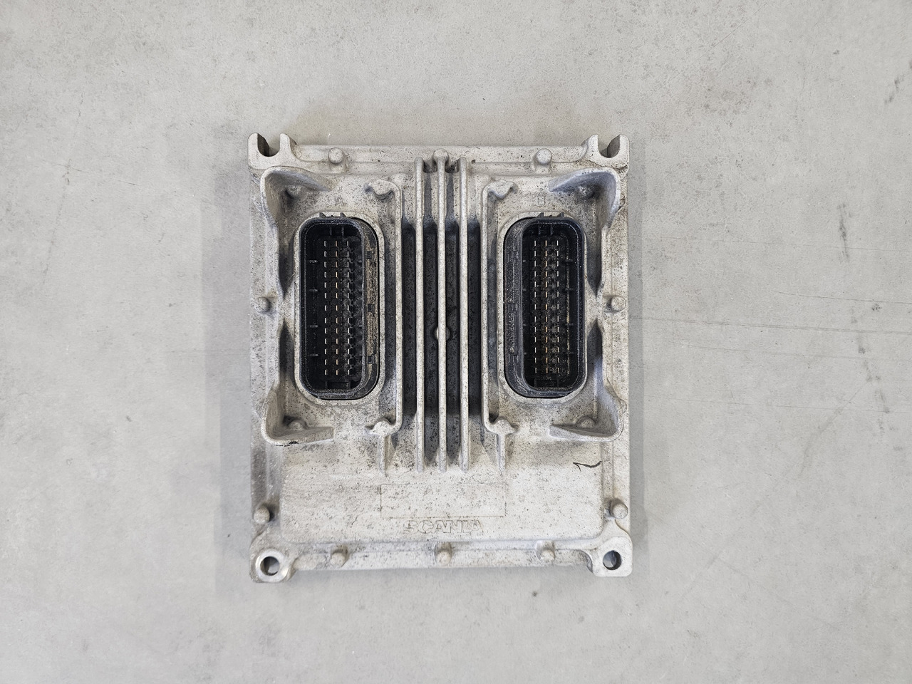 SCANIA R450 EURO 6 / CMS1 CONTROL UNIT / 2660726 - ECU: hình 2 SCANIA R450 EURO 6 / CMS1 CONTROL UNIT / 2660726 - ECU: hình 2