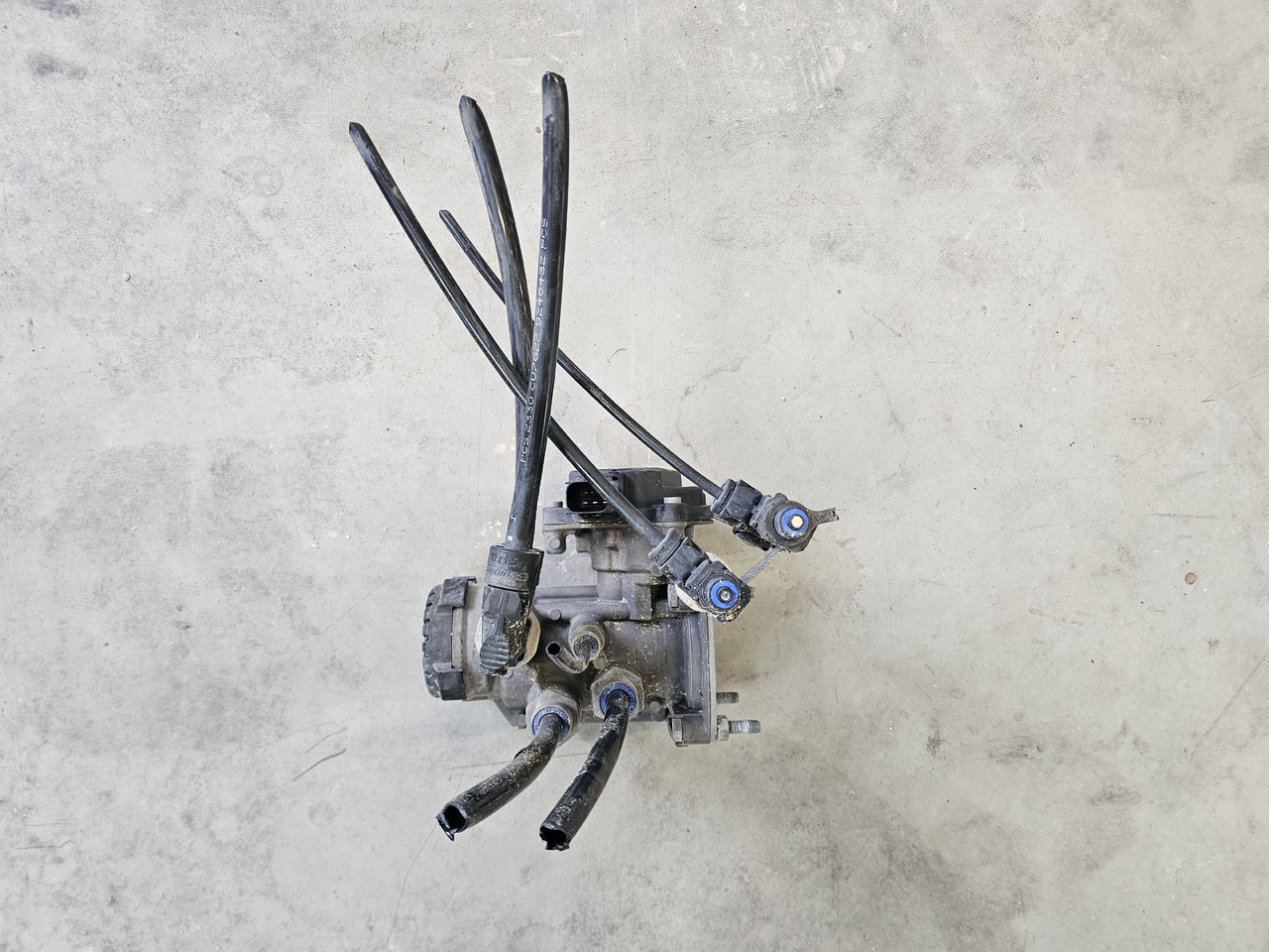 SCANIA S, R, P, G / EBS VALVE / 2199282 / K103131 - Van phanh: hình 3 SCANIA S, R, P, G / EBS VALVE / 2199282 / K103131 - Van phanh: hình 3