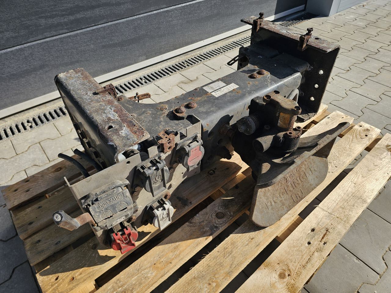 VOLVO FH FM / ROCKINGER TRAILER COUPLING / COMPLETE - Khớp nối bánh xe thứ năm: hình 3 VOLVO FH FM / ROCKINGER TRAILER COUPLING / COMPLETE - Khớp nối bánh xe thứ năm: hình 3
