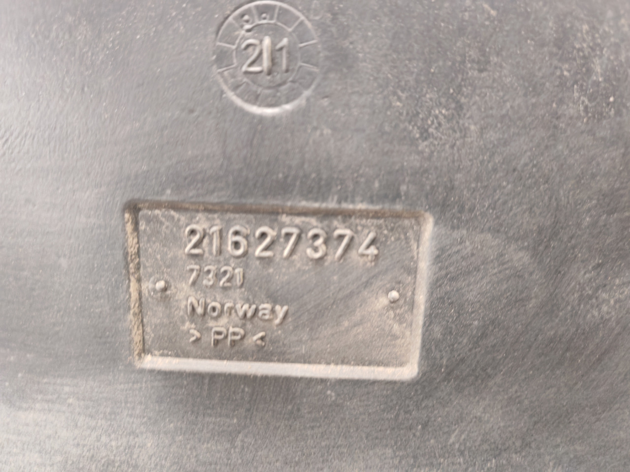 VOLVO FH5 FM5 / AIR FILTER INTAKE / 21627374 - Bộ lọc gió: hình 3 VOLVO FH5 FM5 / AIR FILTER INTAKE / 21627374 - Bộ lọc gió: hình 3