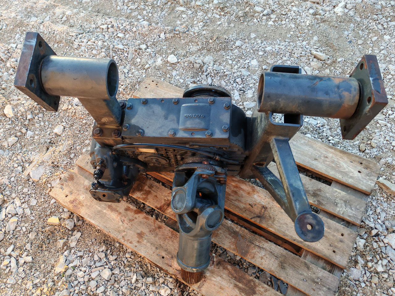 VOLVO FM FM FMX / TRANSFER CASE 4x4 6x6 8x8 / VT2501TB -B / 1,040:1 - Truyền động: hình 5 VOLVO FM FM FMX / TRANSFER CASE 4x4 6x6 8x8 / VT2501TB -B / 1,040:1 - Truyền động: hình 5